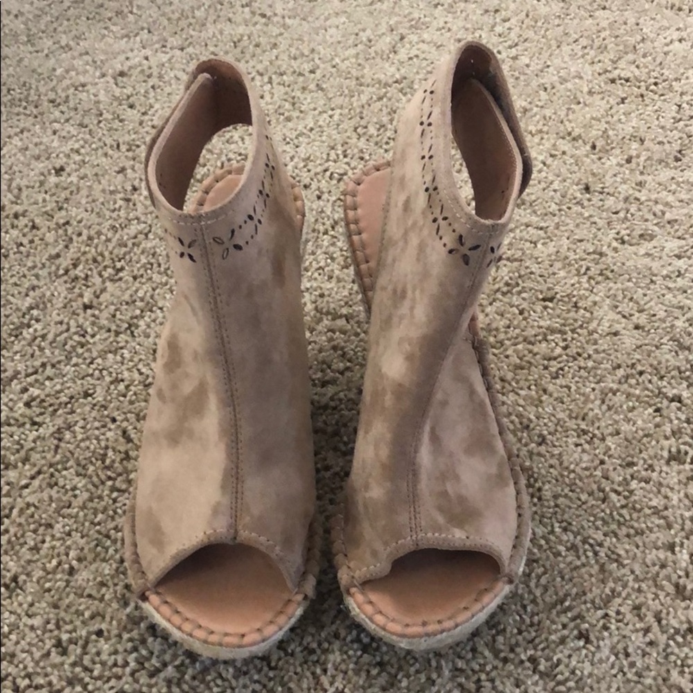 Women’s Wedges